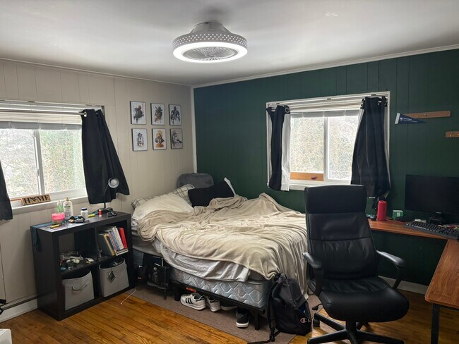 Photo - 616 Pearl Ave