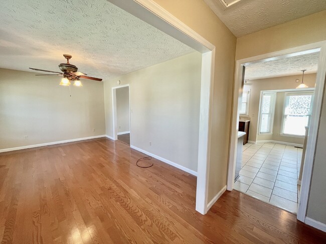 Photo - 4 bedroom, 3 bathroom Nest in Spring Lake