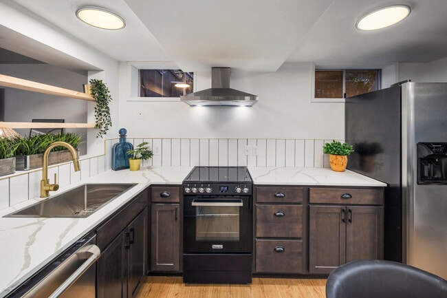 Building Photo - 9301 Linden Ave N