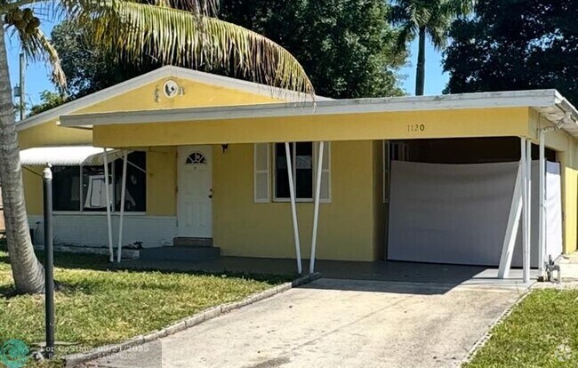 Building Photo - 1120 SW 31st St Rental