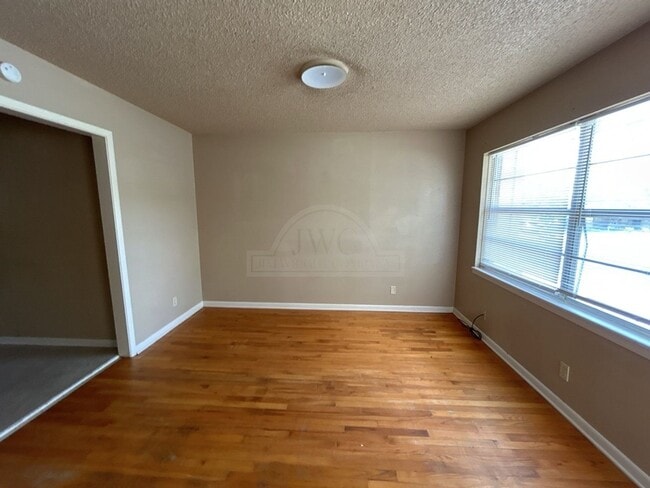 Photo - 1315 Jefferies, Killeen