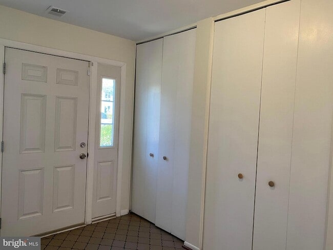 12909 Chathlake Ln