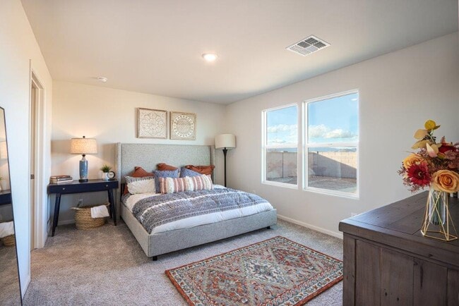 Photo - 2440 Tapatio Dr