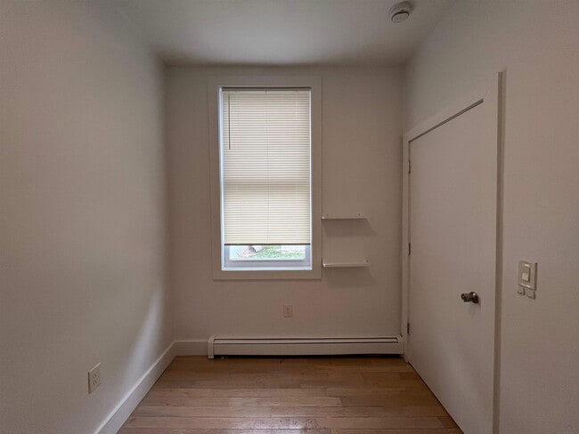 Photo - 42 Thorne St