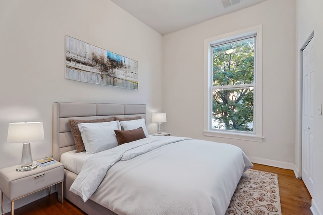 Photo - 2601 W North Ave Unit 2