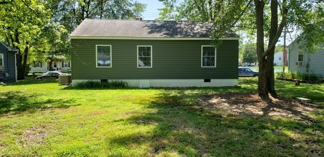 Photo - 631 Plater St