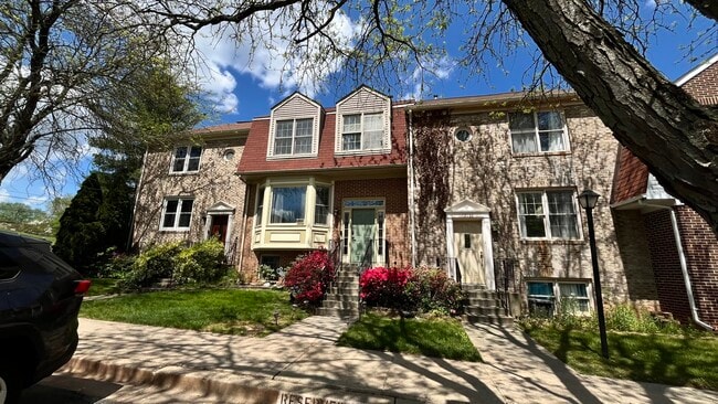 Photo - 13134 Kara Ln Townhome