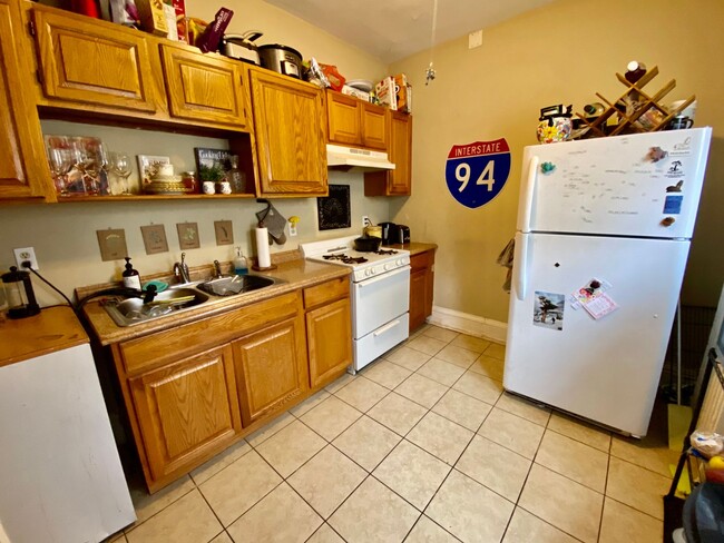 Photo - PREMIUM House! 5 bed/2bath by the U of M! ...