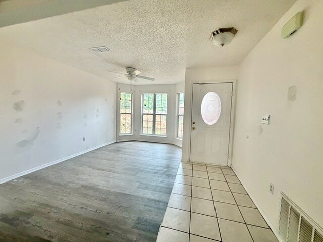 963 Claeven Cir
