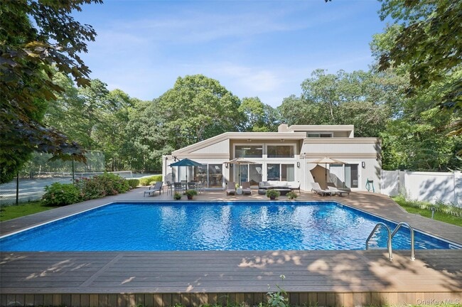 Photo - 14 Woodland Ln