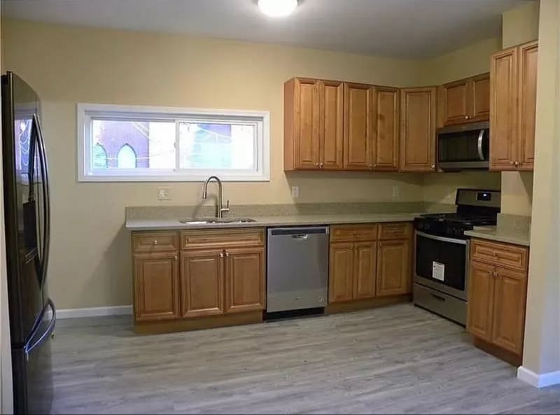 Photo - 2038 Watson St
