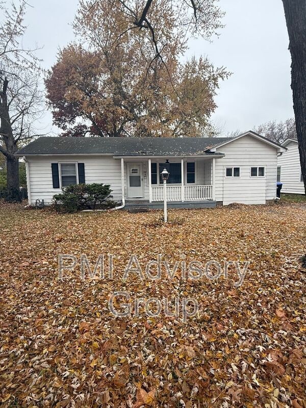 Building Photo - 2009 SW McAlister Ave