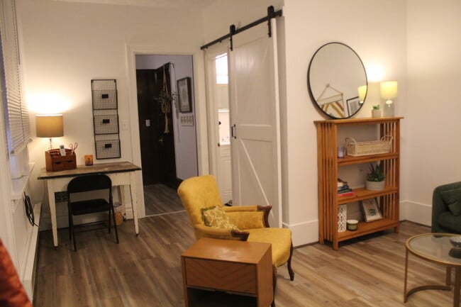 LIving Room - 121 E Pomfret St Unit #1