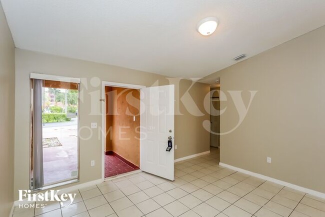 Photo - 1934 SW 123rd Ave