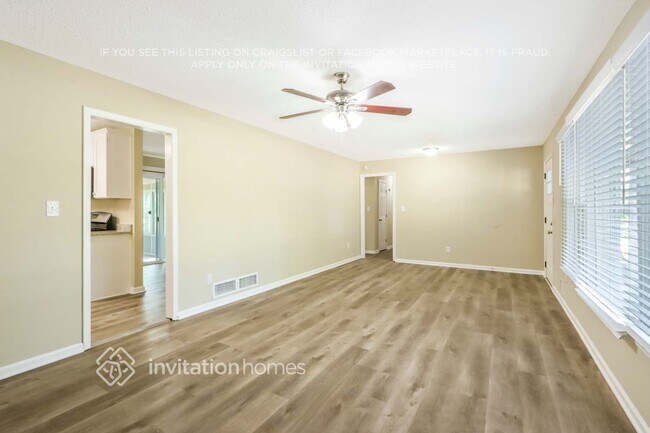 Photo - 4240 Newcomb Rd