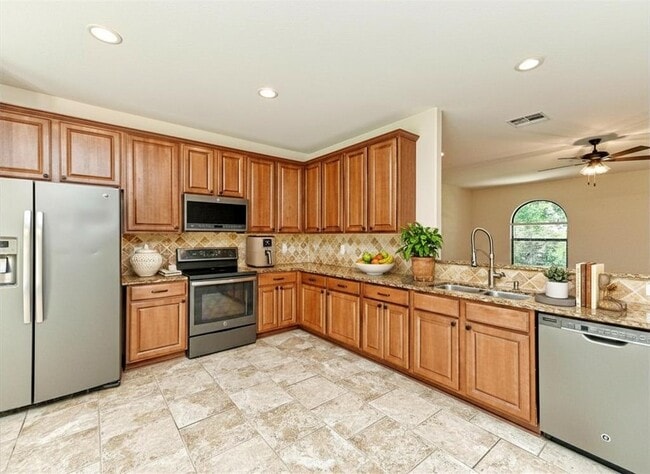 Photo - 15208 Bowling Ln
