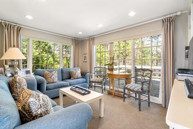 Photo - 124 Rangeley Rd Unit 1