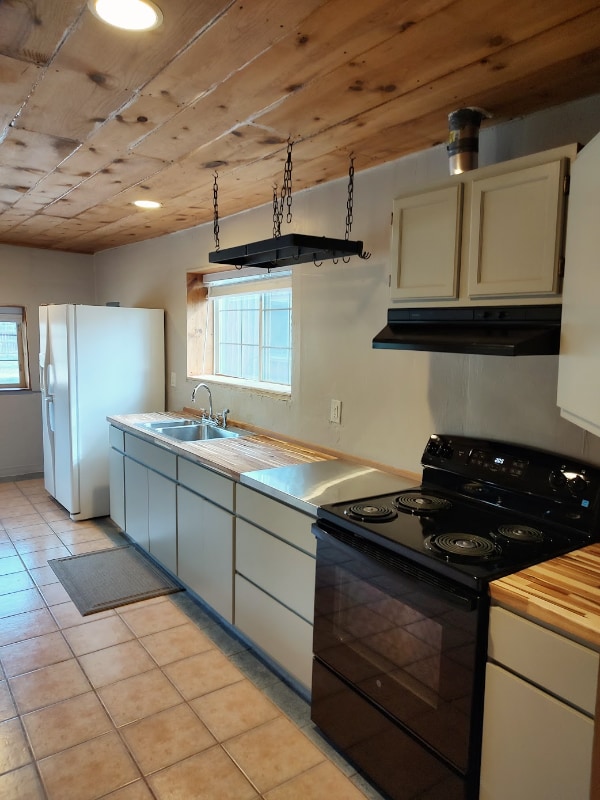 Photo - 723 N Shields St