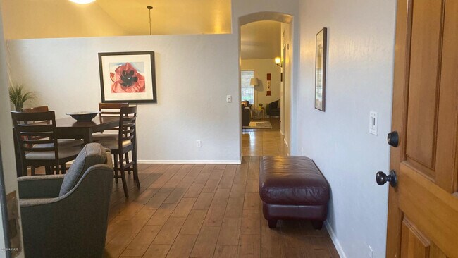 Photo - 9243 S 51st St
