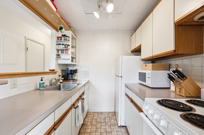 Photo - 44 Grove St Unidad 9##