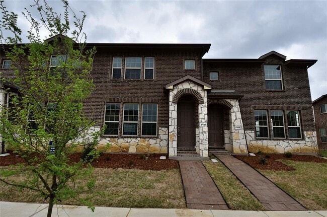 Otro - 3405 Solana Cir