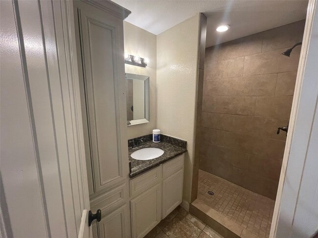 Photo - 8230 Constellation Ln