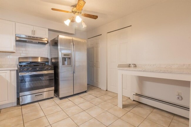 Photo - 10 Josephine St Unidad 205