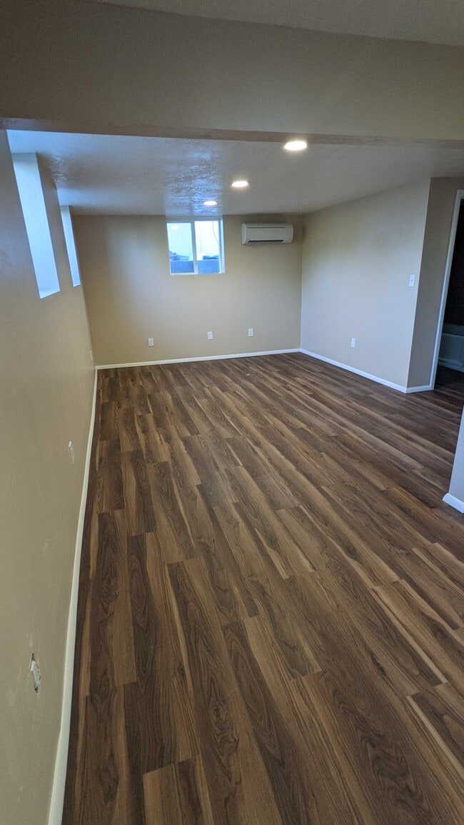 Living room - 7976 W 2820 S Unit A