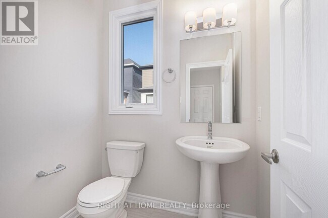 Photo - 332 Peninsula Rd