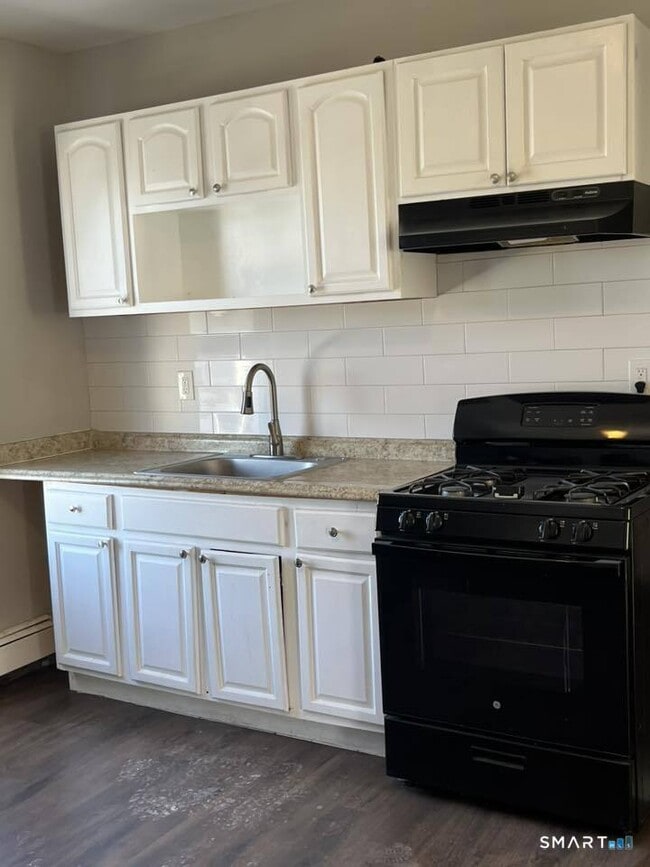 Photo - 162 Sheridan St