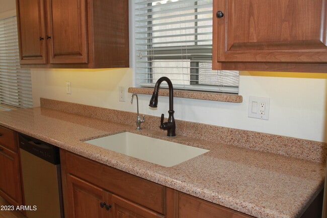 Photo - 1621 E Jacob St