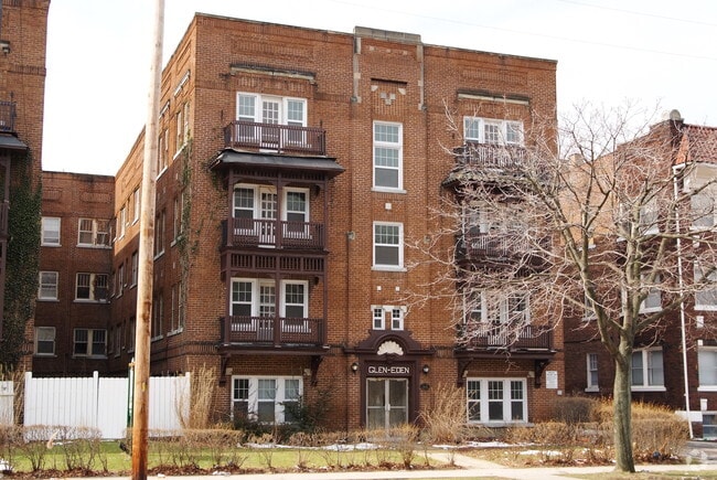 Photo - Glen Eden Apartments
