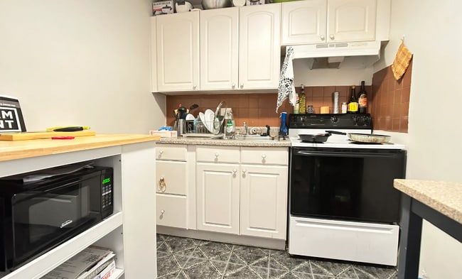 Photo - 20 Radcliffe Rd Unit 33