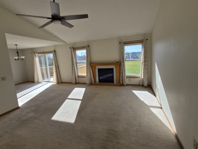 Photo - 3119 2nd Ave SW