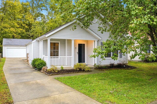 Building Photo - 6423 Hunters Creek Blvd