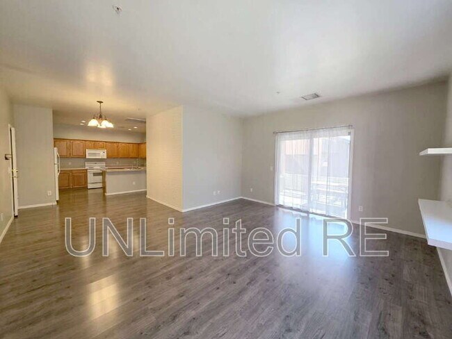 Photo - 1151 S 16th Pl