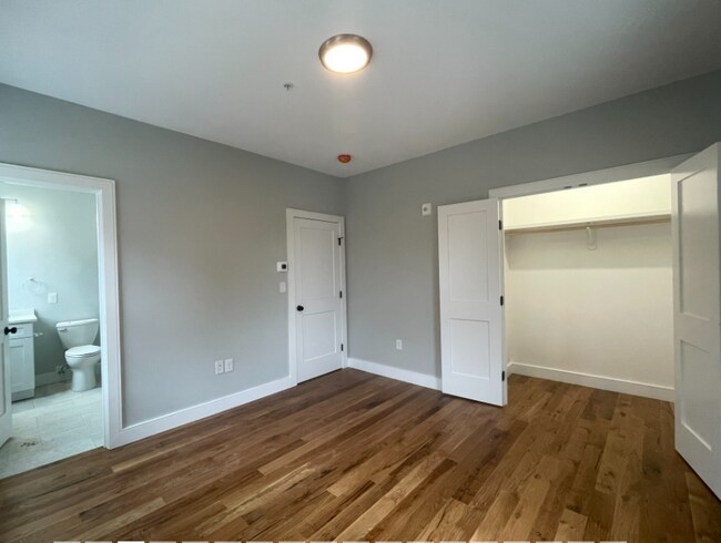 Photo - 199 Boylston St Unit T