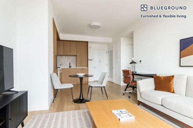 Photo - 655 Union St Unit FL9-ID2197