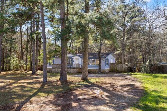 Photo - 4460 Grand Oaks Dr