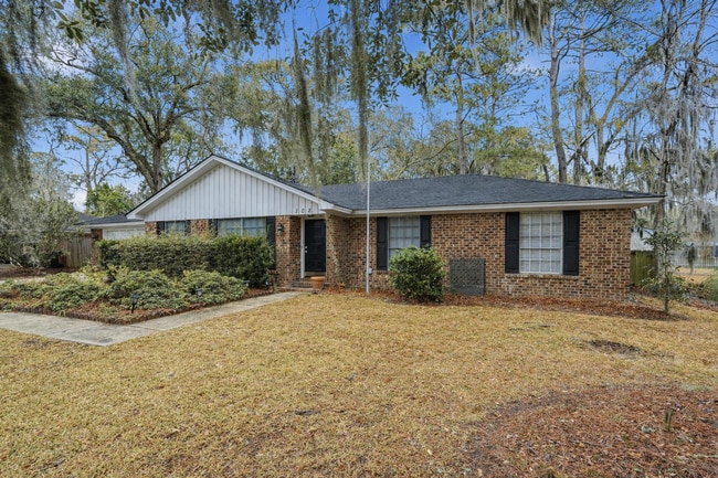 Photo - Ranch Home in Wilmington Park For Lease