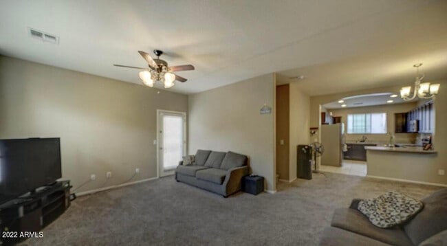 Photo - 2010 N 77th Dr