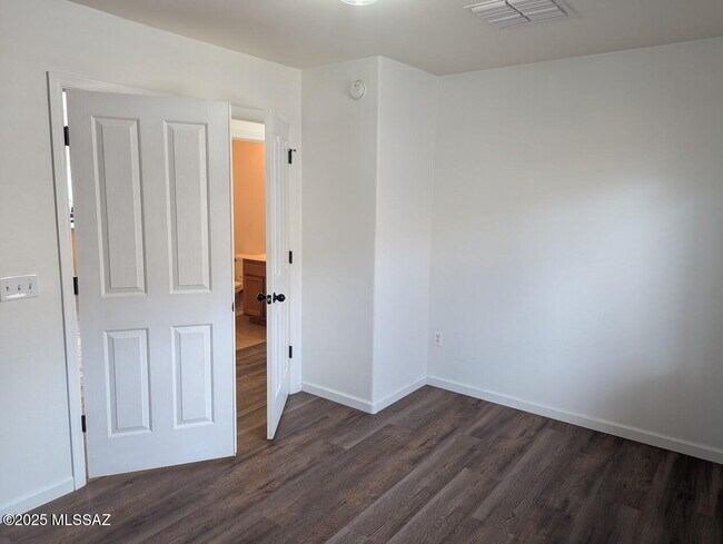 11483 W Magic Song St