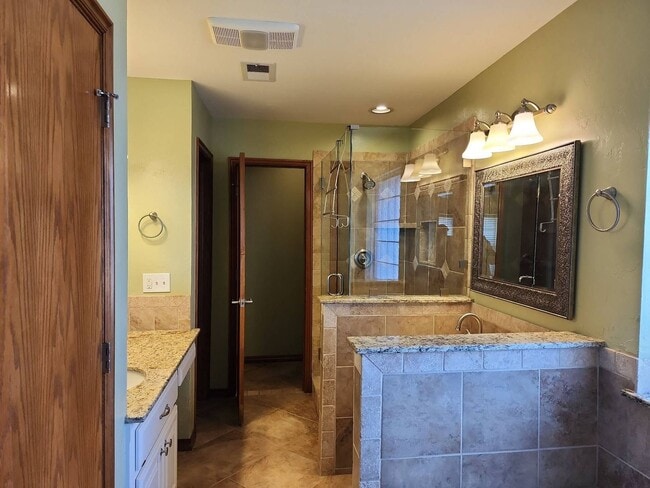 Photo - Moore Schools