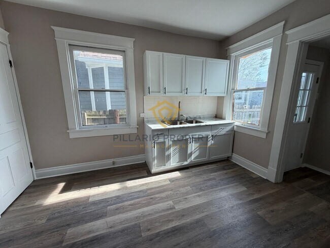 Photo - Large 4 bedroom Home in THe Monon Yard Neighborhood, Available NOW!