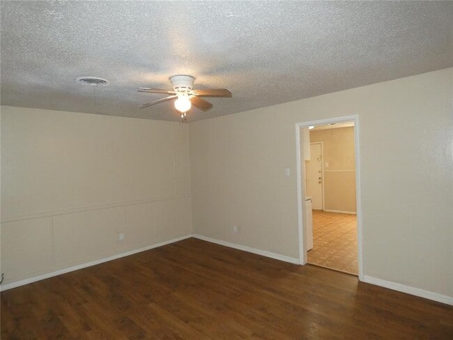 Photo - 3 bedroom, 1 bath