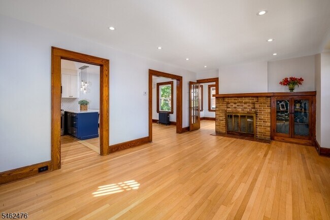 160 Clairmont Terrace