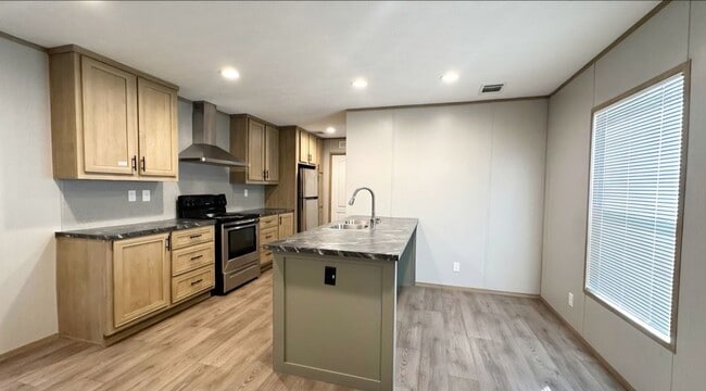 217 Mountain Dr SW
