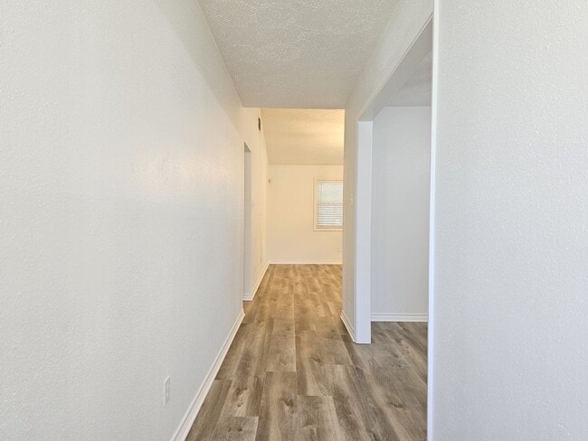 Photo - 10615 Heatherford Dr