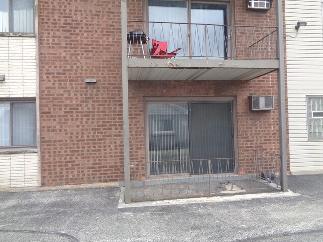 Photo - 5724 W 111th St Unit 1C