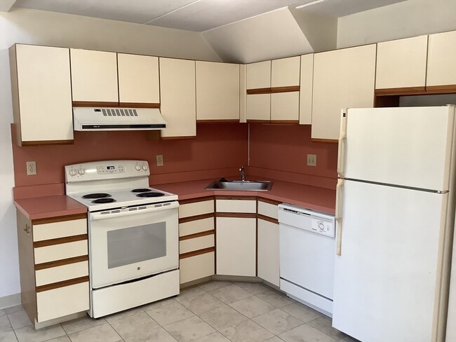 Photo - 35 Cambridge Rd Apartment Unit #402
